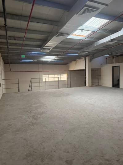 Warehouse de  à à louer à Al Jurf, Ajman - 4f3e4f9e-da76-49e7-b1c6-afe93f3e0a04. jpg