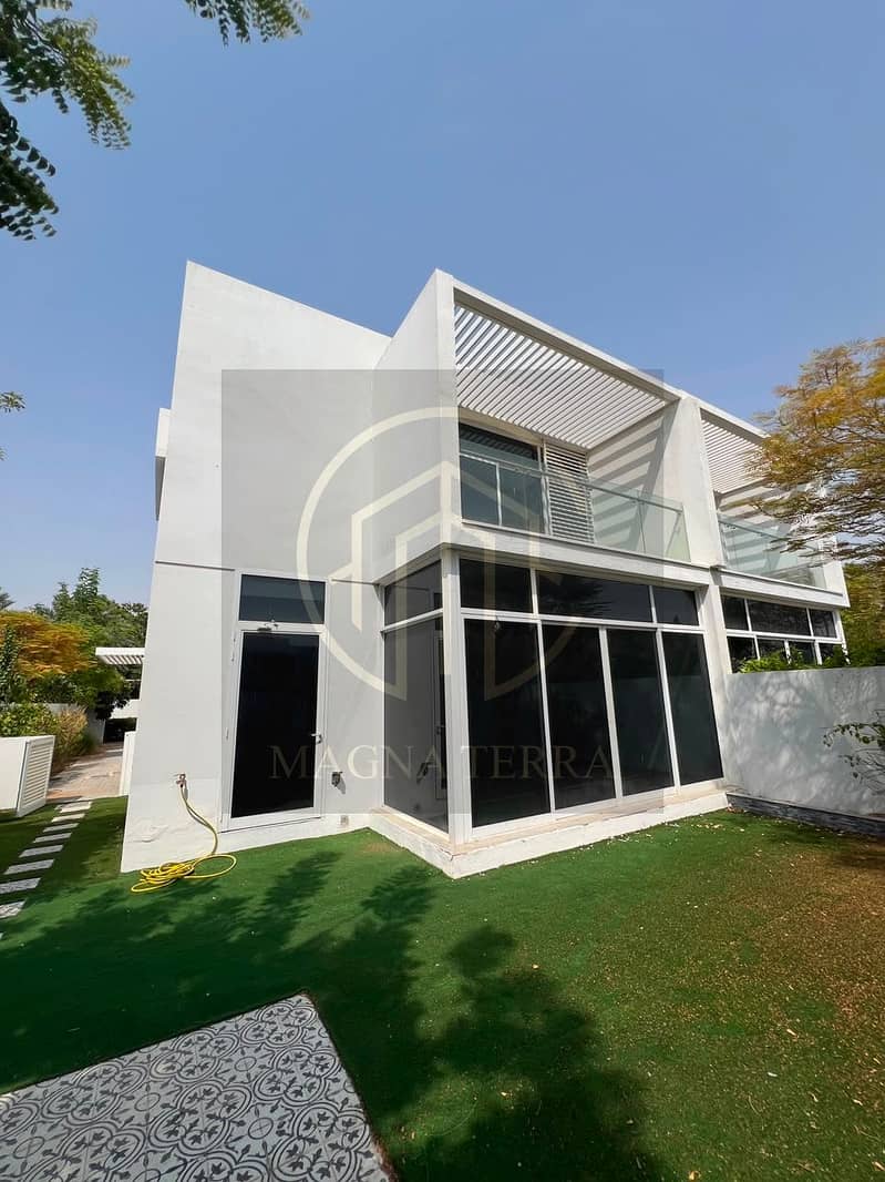 6 back2. jpeg