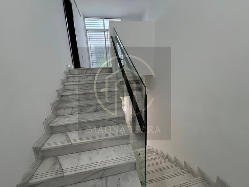 11 stairss. jpeg