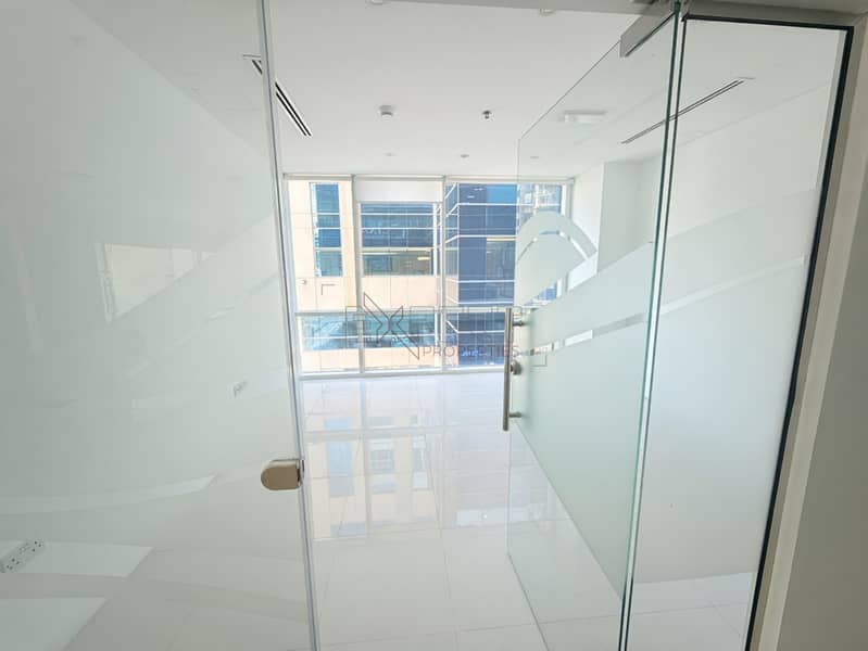 10 Image 10