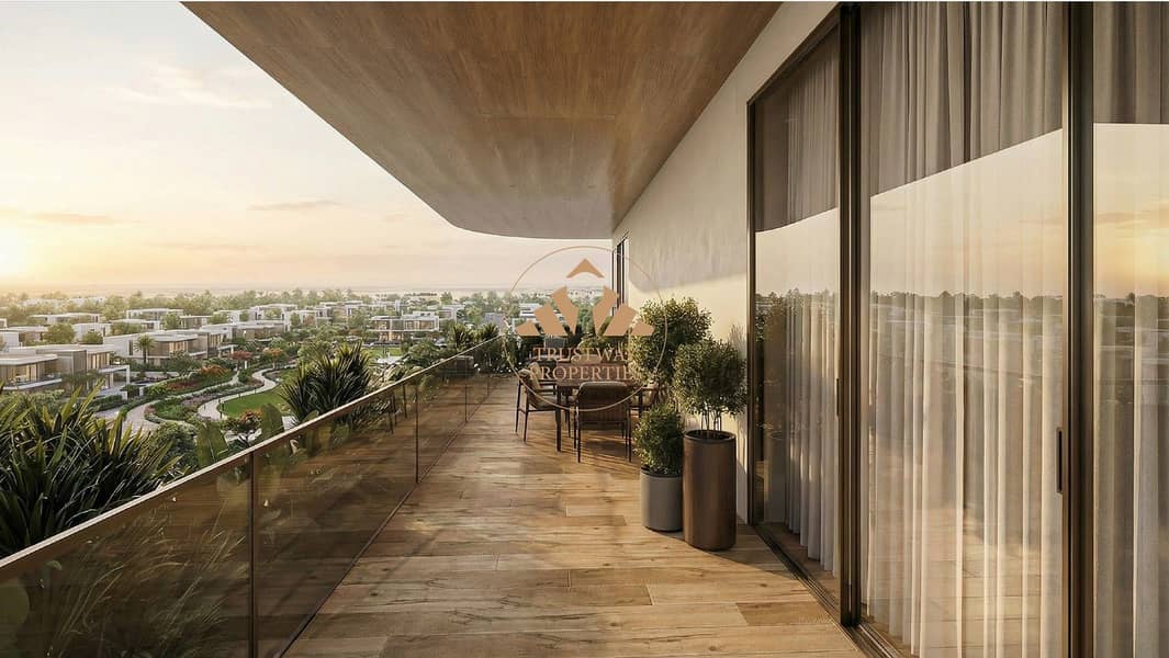 6 Balcony. jpg