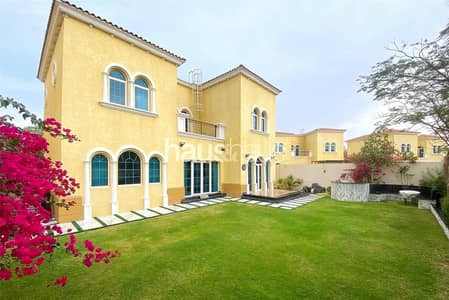 3 Bedroom Villa for Rent in Jumeirah Park, Dubai - Fully Upgraded | Furnished | Landscaped Garden 3 Bedroom Villa for Rent in Jumeirah Park, Dubai - Fully Upgraded | Furnished | Landscaped Garden