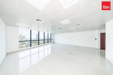 Office para en Alquiler en Jumeirah Lake Towers (JLT), Dubai - Oficina en Jumeirah Lake Towers (JLT)，JLT Cluster X (Jumeirah Bay Towers)，Jumeirah Bay X3, 95000 AED - 16131584