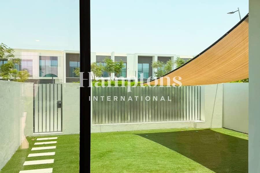 Таунхаус в Валли,Талиа, 3 cпальни, 150000 AED - 16131839 Таунхаус в Валли,Талиа, 3 cпальни, 150000 AED - 16131839