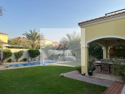 Villa de 4 chambres à à louer à Jumeirah Park, Dubai - 347103ca-cf0c-4bf3-9b88-bb0b98866576. jpg