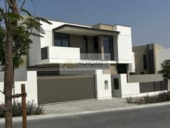 4BR Villa Maid and Driver Room For Sale
