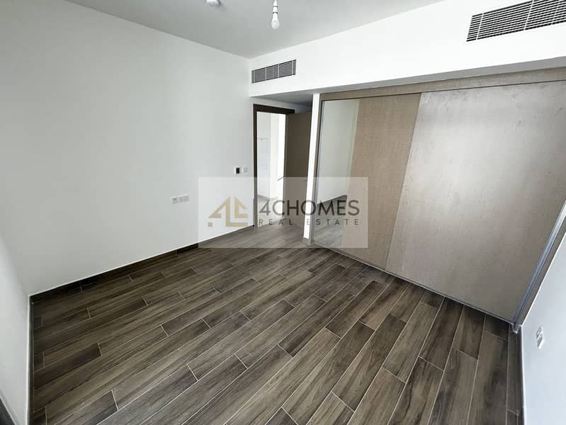 8 Image 8