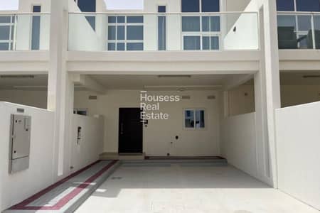 2 Camere Townhouse in vendita a DAMAC Hills 2 (Akoya by DAMAC), Dubai - Villetta a schiera a DAMAC Hills 2 (Akoya by DAMAC),Centaury, 2 camere da letto, 1500000 AED - 16132345 2 Camere Townhouse in vendita a DAMAC Hills 2 (Akoya by DAMAC), Dubai - Villetta a schiera a DAMAC Hills 2 (Akoya by DAMAC),Centaury, 2 camere da letto, 1500000 AED - 16132345