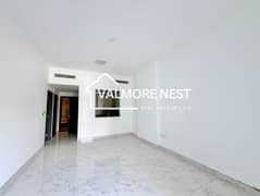 غرفة نوم واحدة مطلة على المسبح | شرفة | AAA Residence JVC
