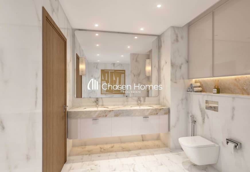 15 AZIZI VENICE BATHROOM VIEW. jpg