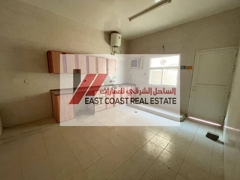 3 60dd6eb2-6ebb-4022-940e-4c1c2ac33608. jpg