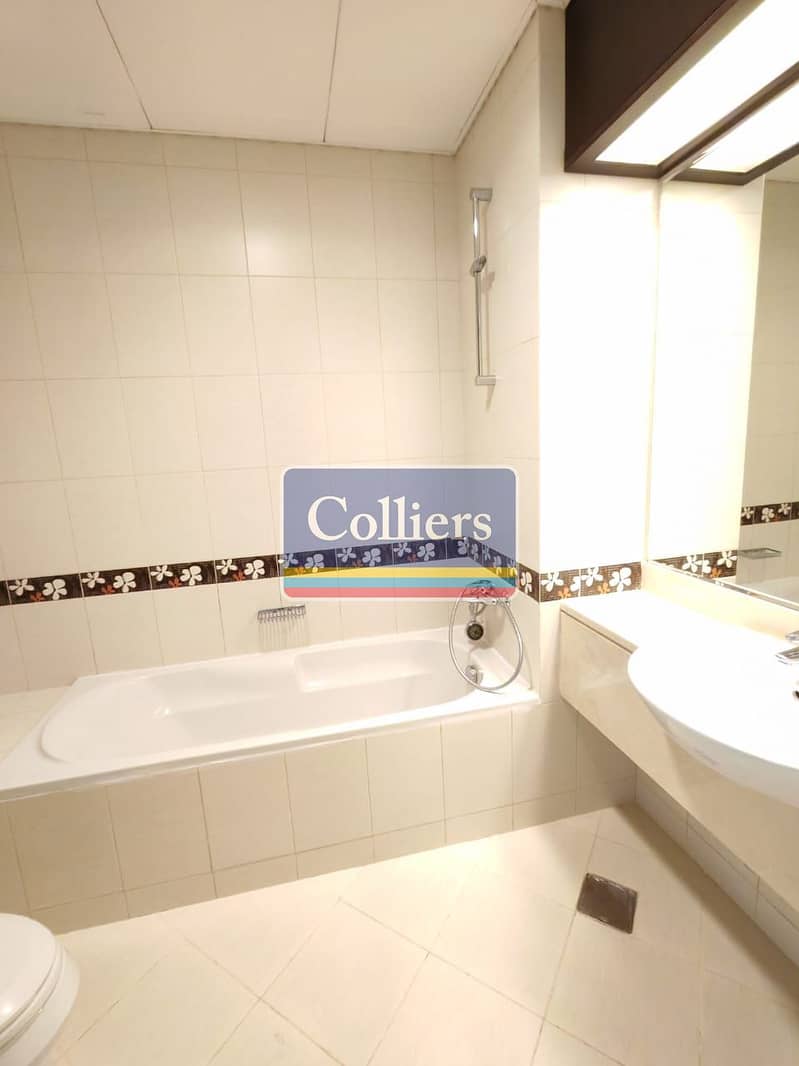 11 63a1aada-e2cd-4c30-8856-d9153d873d7d. jpg