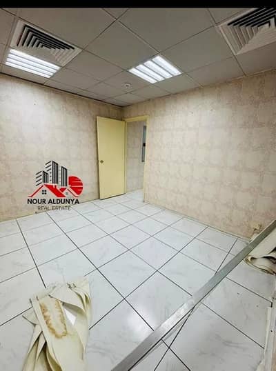 Office for Rent in Deira, Dubai - b209efa7-85d1-4610-8e8c-1dc491b33a07. jpg Office for Rent in Deira, Dubai - b209efa7-85d1-4610-8e8c-1dc491b33a07. jpg