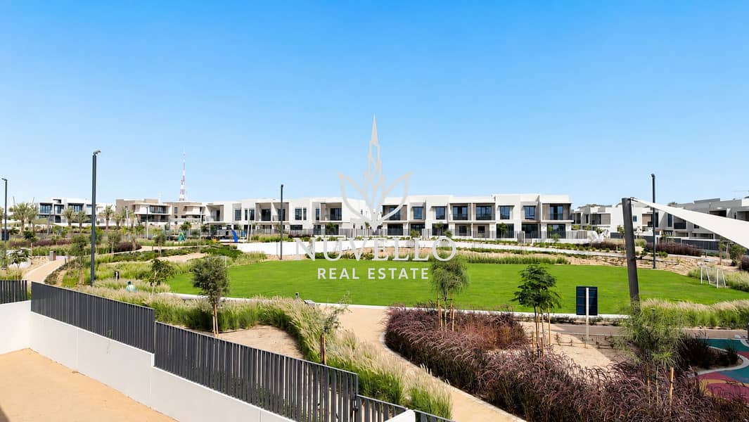 Casa adosada en Jebel Ali Village,Jebel Ali Village Townhouses, 4 dormitorios, 250000 AED - 16134174 Casa adosada en Jebel Ali Village,Jebel Ali Village Townhouses, 4 dormitorios, 250000 AED - 16134174