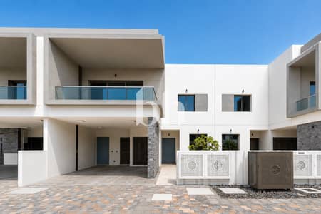 3 Bedroom Townhouse for Rent in Yas Island, Abu Dhabi - 42 Dabbc 9 De 6 F 4 B 539 B 1 Bc 19550 F 0 F 752