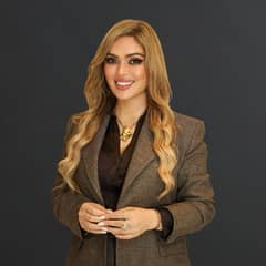 Nadia Afzali Nadia Afzali