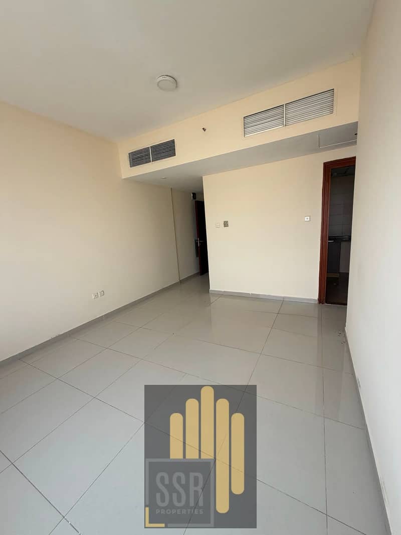 5 9c45d335-4512-448d-a45f-18d7b7ee3a8b. jpg