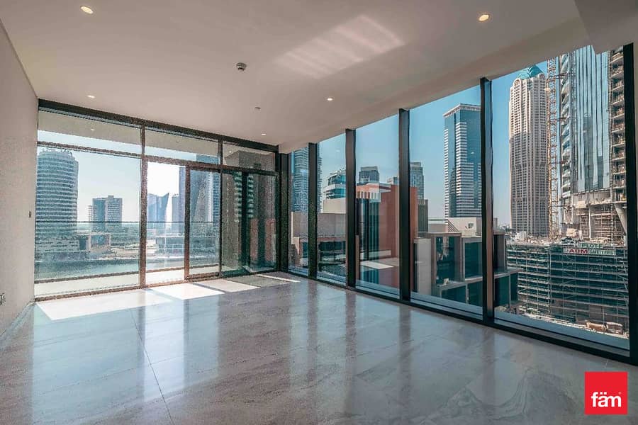 Canal View | Best Series | Luxury Living Canal View | Best Series | Luxury Living