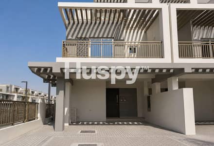 4 habitaciones Townhouse para en Venta en DAMAC Hills 2 (Akoya by DAMAC), Dubai - Casa adosada en DAMAC Hills 2 (Akoya by DAMAC),Camelia, 4 dormitorios, 2150000 AED - 16136130 4 habitaciones Townhouse para en Venta en DAMAC Hills 2 (Akoya by DAMAC), Dubai - Casa adosada en DAMAC Hills 2 (Akoya by DAMAC),Camelia, 4 dormitorios, 2150000 AED - 16136130