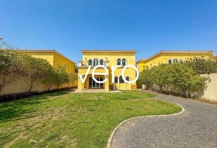 3 Camere Villa in affitto a Jumeirah Park, Dubai - Photo 1