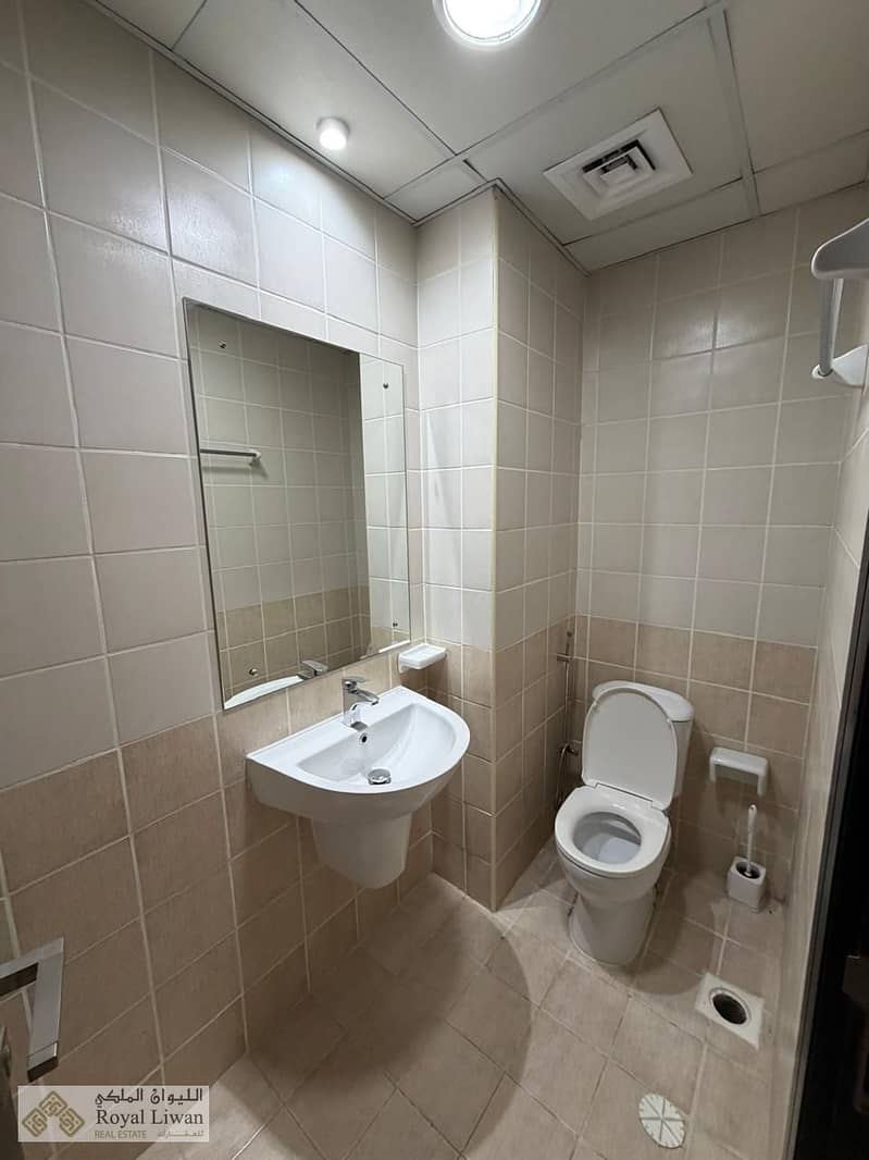 15 e07baab6-2dbd-4ee2-9583-cce037b51db2. jpg