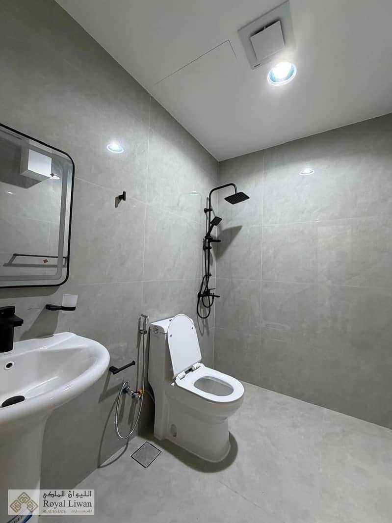 13 8e3bbb10-d387-424b-bb88-e5f9504898d4. jpg