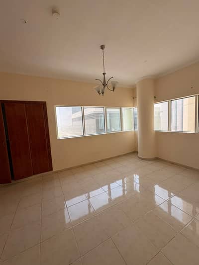 2 Schlafzimmer Wohnung zum zur Miete in Al Qasimia, Sharjah - WhatsApp Image 2026-08-11 at 12.39. 24 AM. jpeg 2 Schlafzimmer Wohnung zum zur Miete in Al Qasimia, Sharjah - WhatsApp Image 2026-08-11 at 12.39. 24 AM. jpeg