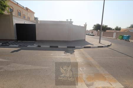 6 Camere Villa in vendita a Halwan Suburb, Sharjah - c38dabe1-4b71-48f6-b9b9-9bcf159b0024. jpg 6 Camere Villa in vendita a Halwan Suburb, Sharjah - c38dabe1-4b71-48f6-b9b9-9bcf159b0024. jpg