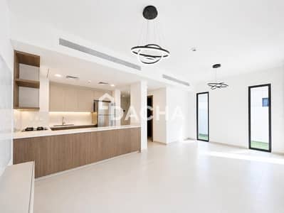 Townhouse de 4 chambres à à louer à Tilal Al Ghaf, Dubai - Maison de ville à Tilal Al Ghaf，Elan, 4 chambres, 230000 AED - 15429532