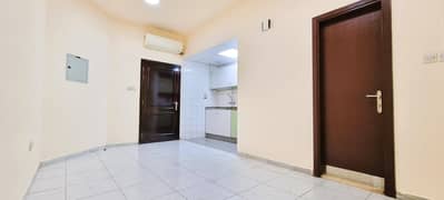 شقة في نايف،ديرة 25000 درهم - 12198335