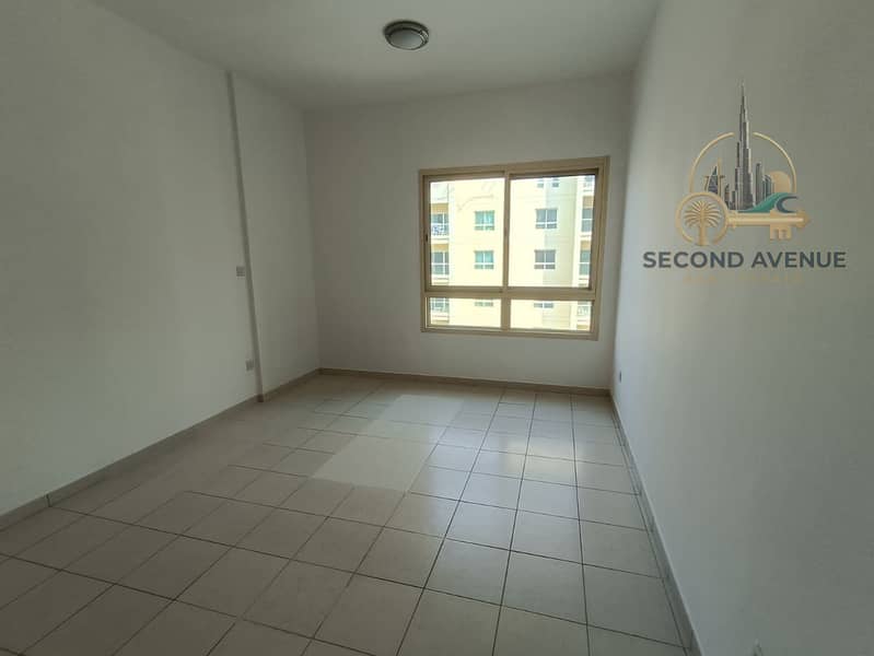 10 WhatsApp Image 2026-08-11 at 13.19. 58. jpeg