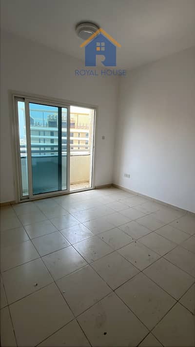 1 Bedroom Apartment for Rent in Al Majaz, Sharjah - WhatsApp Image 2026-08-11 at 12.39. 05 PM (3). jpeg 1 Bedroom Apartment for Rent in Al Majaz, Sharjah - WhatsApp Image 2026-08-11 at 12.39. 05 PM (3). jpeg