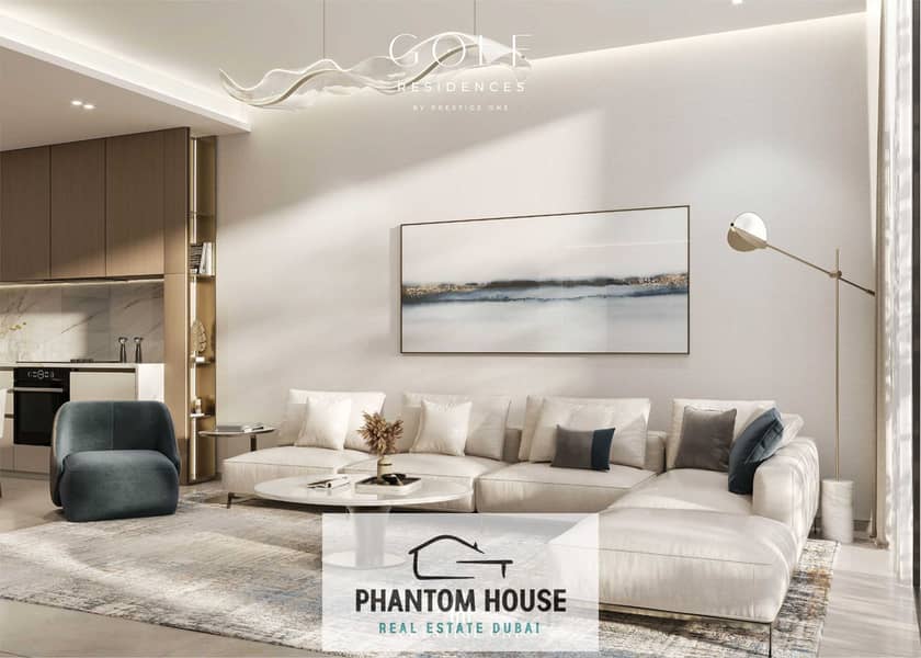 10 Golf Place- living 01. jpg