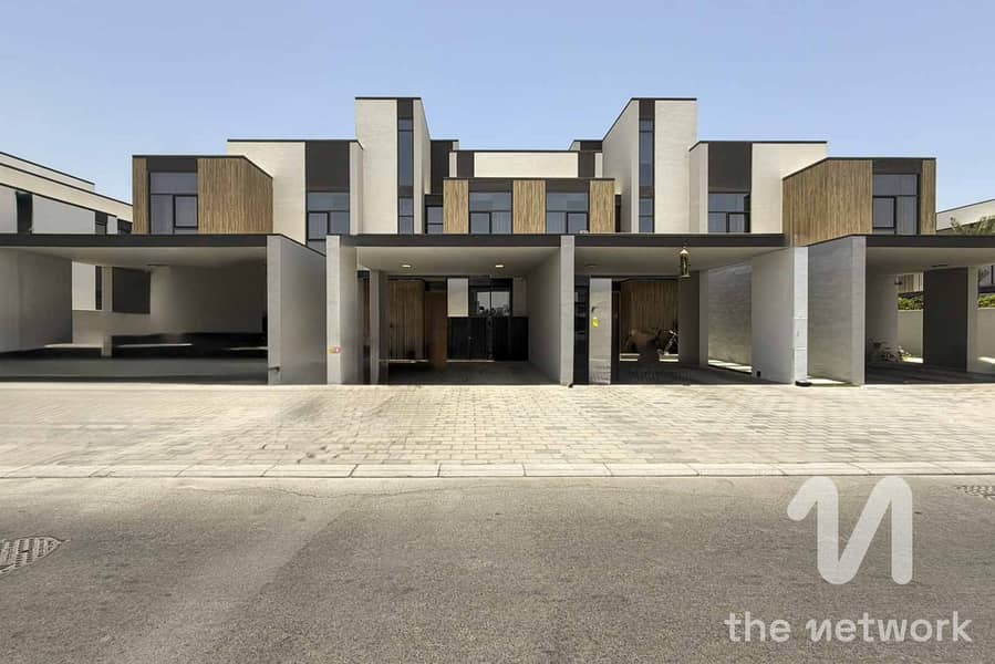 Rooftop Access | Park Backing | G+2 Rooftop Access | Park Backing | G+2