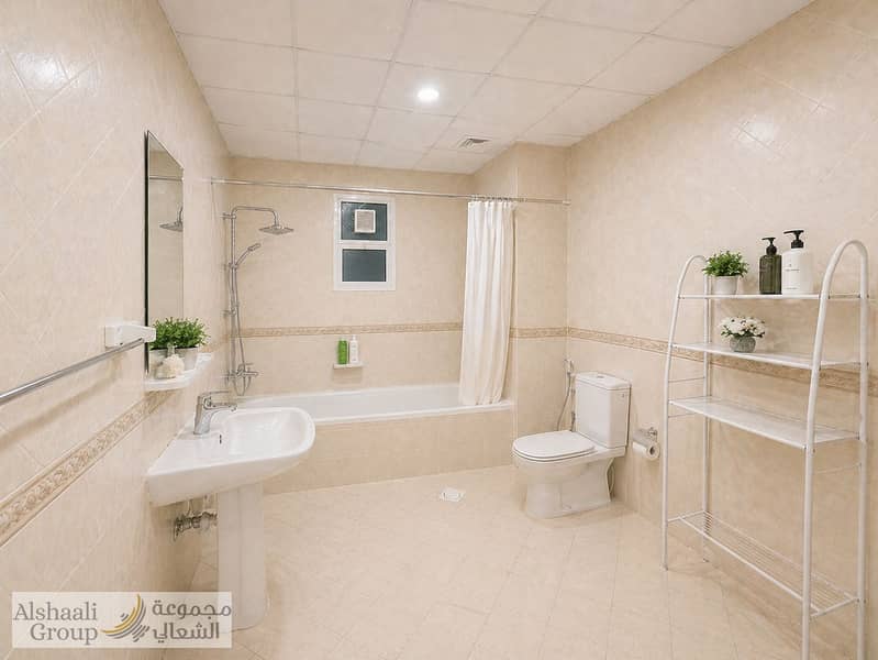 13 washroom  (1). jpeg