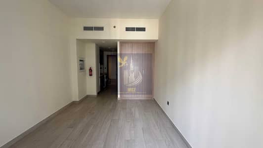 Studio de  à à louer à Meydan, Dubai - tempImageIfOOGR. jpg
