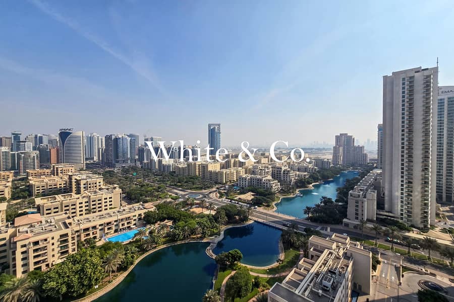 Available Now | Stunning View | Furnished Available Now | Stunning View | Furnished