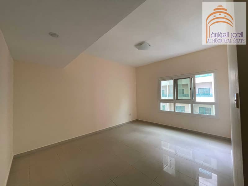 15 c9bd84fd-5252-416d-8bd1-417020351471. jpg