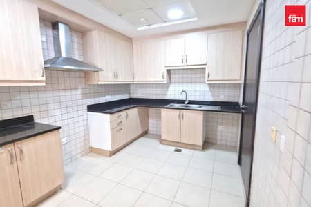 Appartement de 2 chambres à à louer à Dubai Investments Park (DIP), Dubai - Appartement à Dubai Investments Park (DIP)，Dubai Investments Park 2，Ritaj (Residential Complex)，Ritaj Block H, 2 chambres, 89999 AED - 16139941