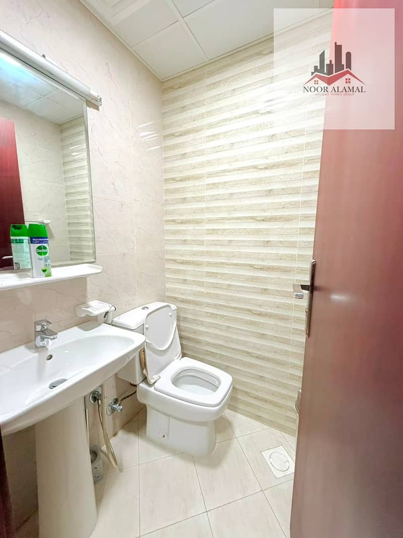 13 57cbd508-3c3d-4e2b-9557-5ee5c55f9209. jpg