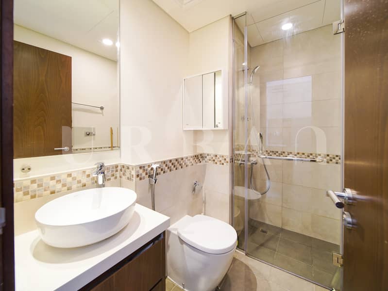 10 ADU00798. JPG