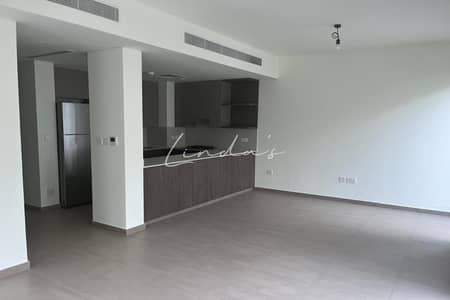 Villa de 4 chambres à à louer à Tilal Al Ghaf, Dubai - images image img