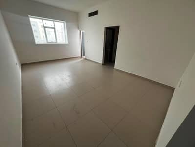 1 Schlafzimmer Wohnung zum zur Miete in Al Jurf, Ajman - WhatsApp Image 2026-08-11 at 12.17. 58 PM (1). jpeg 1 Schlafzimmer Wohnung zum zur Miete in Al Jurf, Ajman - WhatsApp Image 2026-08-11 at 12.17. 58 PM (1). jpeg