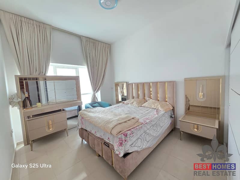 11 APT2BHKFUR9. jpg