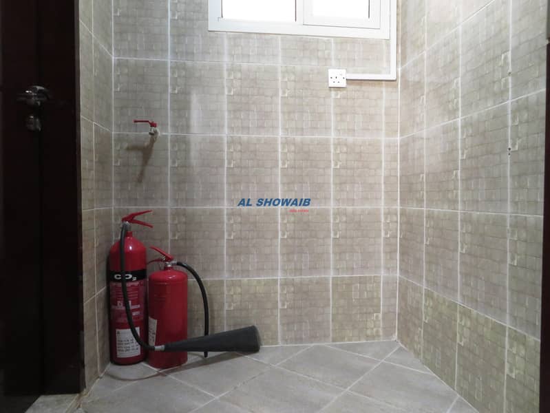 7 625 SQ-FT HUGE STUDIO BEHIND NEW GOLD SOUQ RAFFA