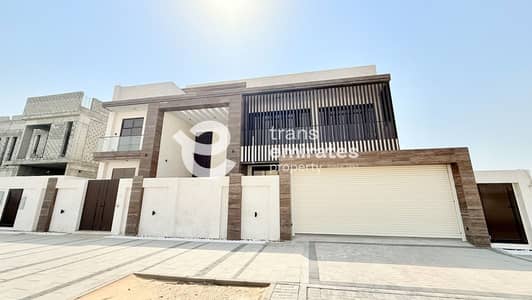 8 Bedroom Villa for Sale in Al Shamkha, Abu Dhabi - WhatsApp Image 2026-08-03 at 9.26. 50 AM (1). jpeg 8 Bedroom Villa for Sale in Al Shamkha, Abu Dhabi - WhatsApp Image 2026-08-03 at 9.26. 50 AM (1). jpeg