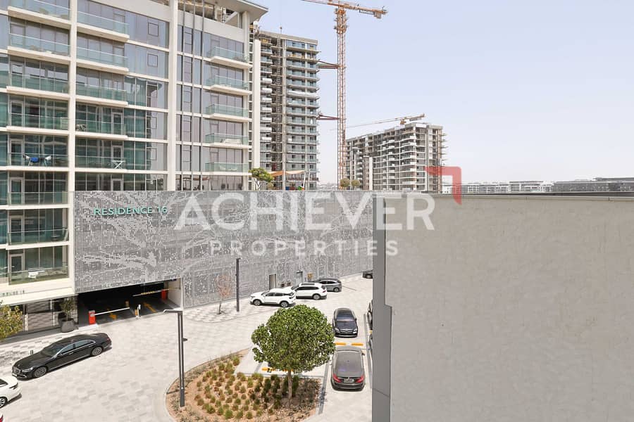 28 R15 308 (27 of 32). jpg