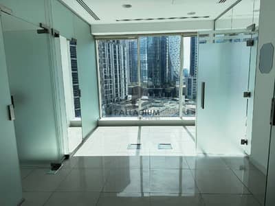 Office for Rent in Business Bay, Dubai - Spacious/Bright/Fitted with partition/Near To Metro