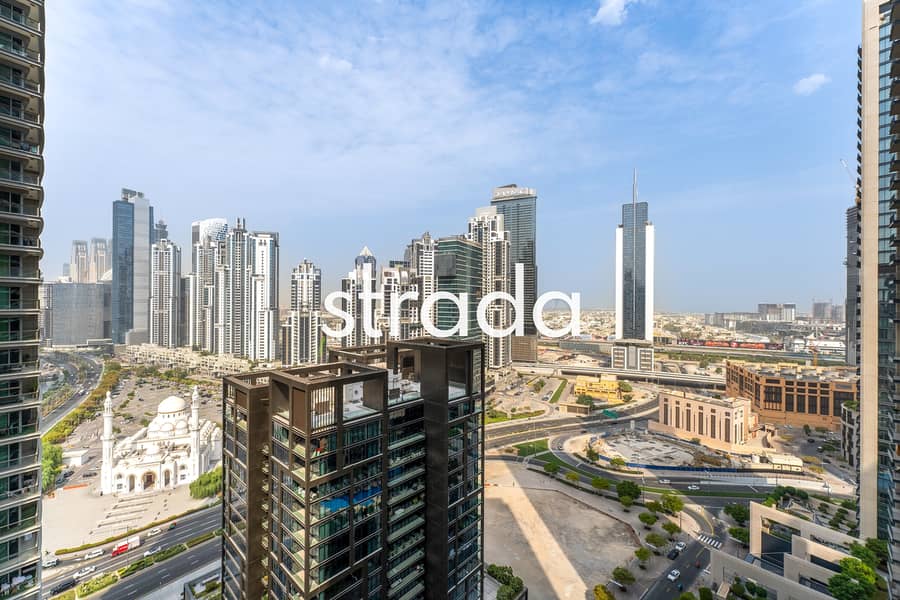Bright | 2 En-Suite Bedrooms | 2 Balconies Bright | 2 En-Suite Bedrooms | 2 Balconies