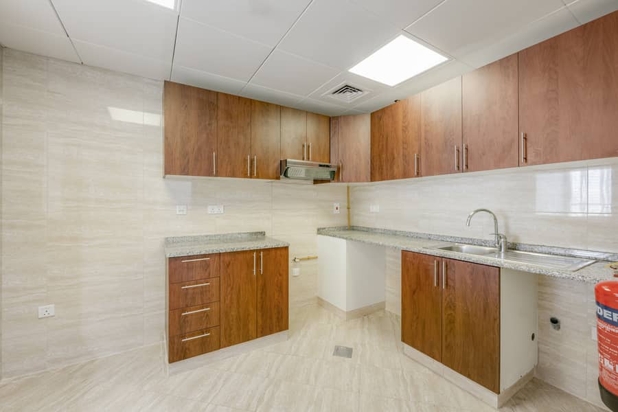 6 Burj Al Shams unit 802-46. jpg